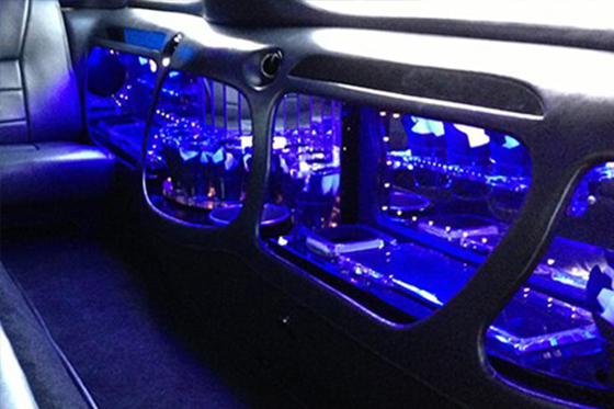Novi limousine service